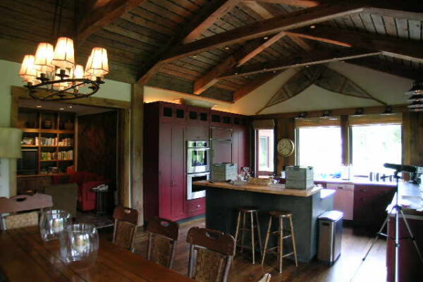 Project 15 - vaulted ceiling in spacious kitchen